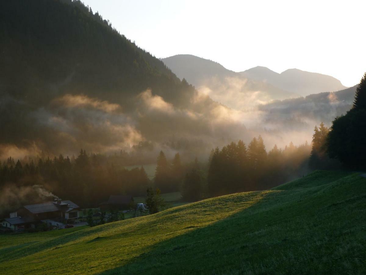 Alpenhaus Dachstein.Zauber Apartment Abtenau Bagian luar foto